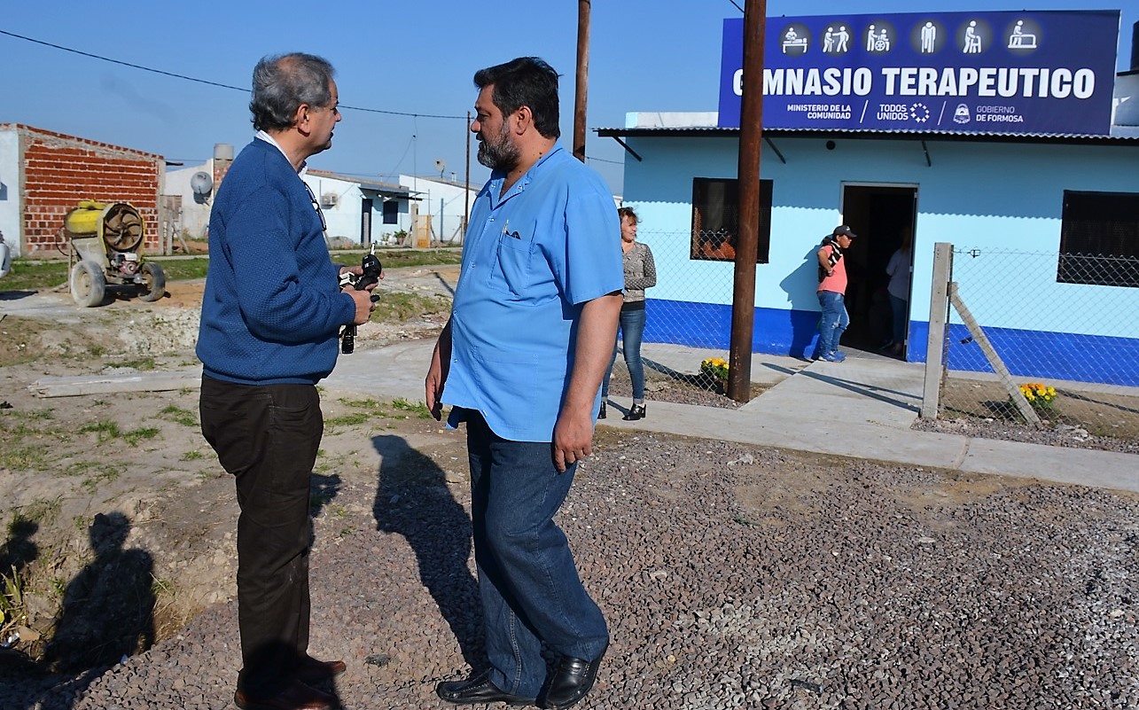 El ministro Gómez encabezó operativo de asistencia en el Lote 111