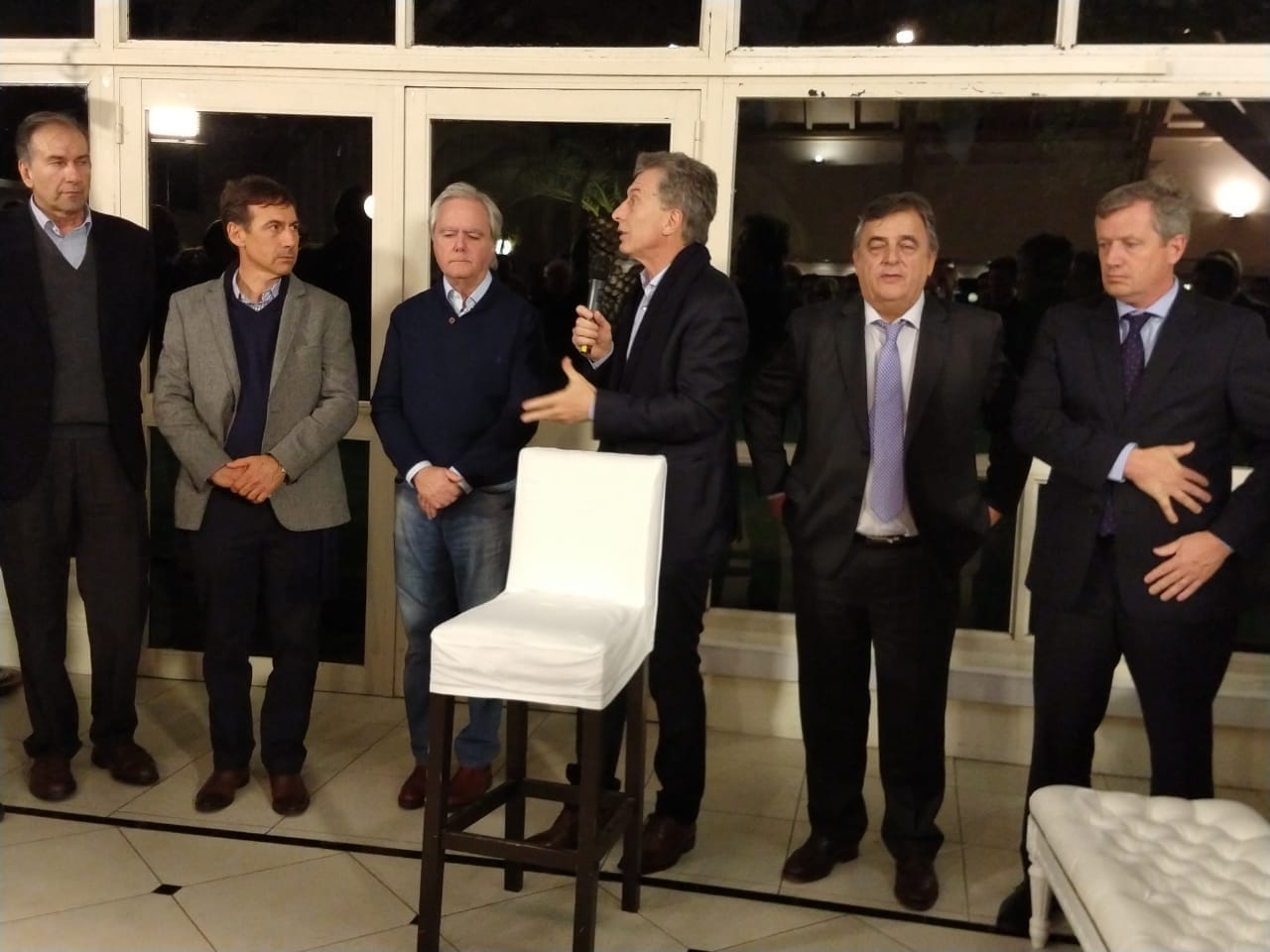 Naidenoff y Arce participaron de un encuentro con Macri en Olivos