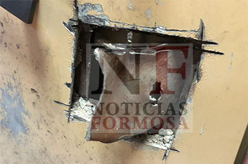 Robaron en el Cáceres frente a la plaza