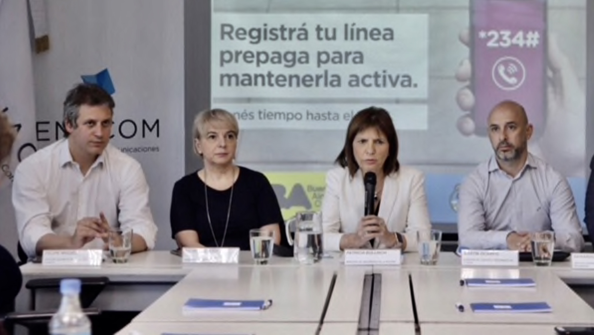 En una semana empezarán a bloquear 12 millones de líneas de celular no registradas