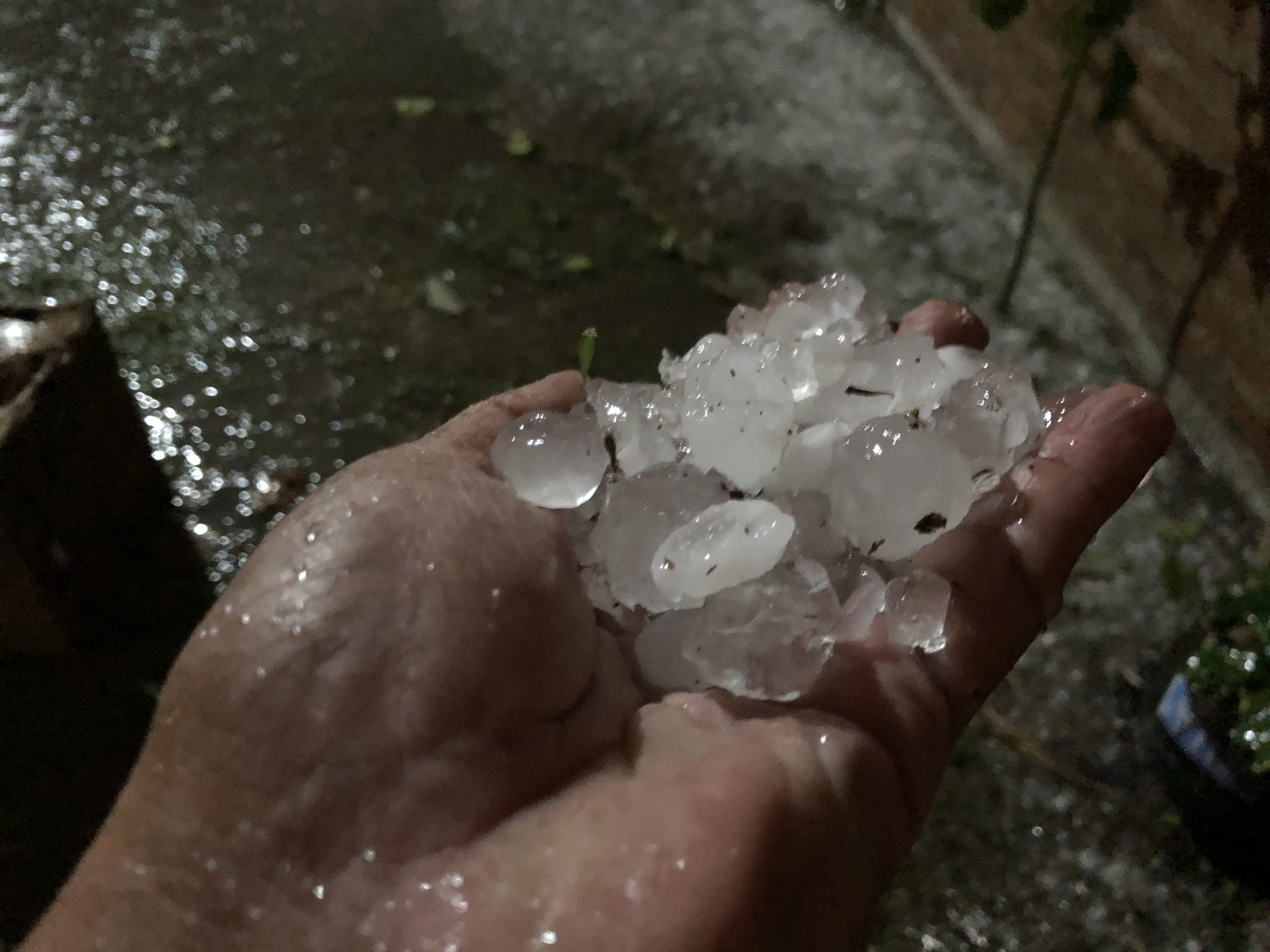 Temporal de granizo y lluvia en la madrugada