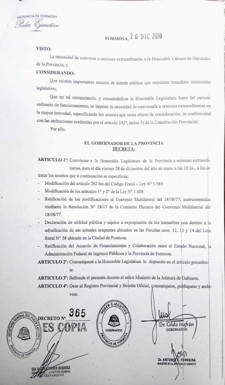 Insfrán convocó a sesiones extraordinarias a los diputados
