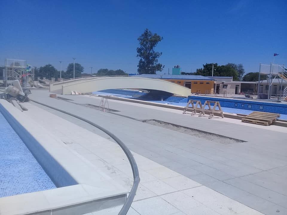 El parque acuático del C5 está en la etapa final de construcción