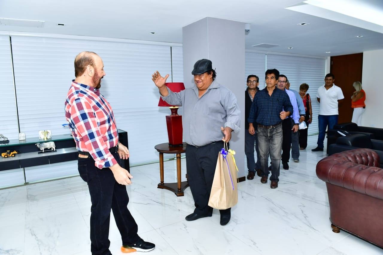 Gildo cumplió 68 años y recibió saludos y regalos