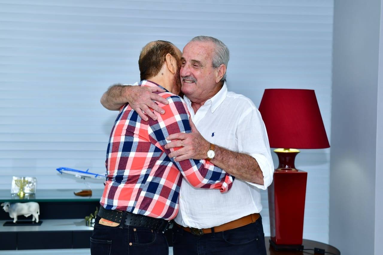 Gildo cumplió 68 años y recibió saludos y regalos