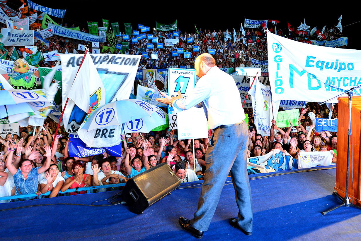 El gabinete de Insfrán está conformado, en su mayoría, por hombres