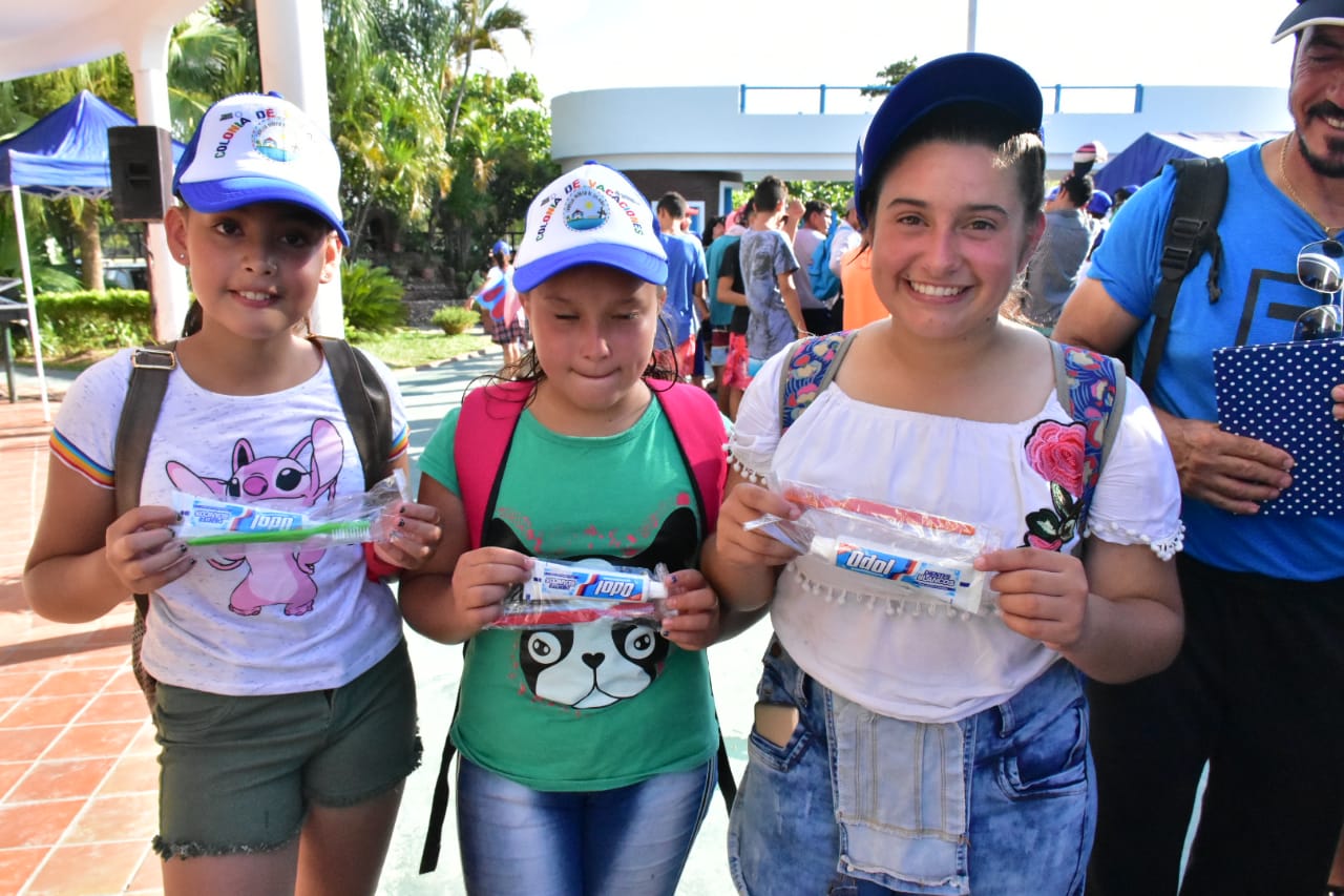 El MdDH ya entregó «más de 4 mil kits odontológicos gratis» a niños que asisten a las colonias de vacaciones