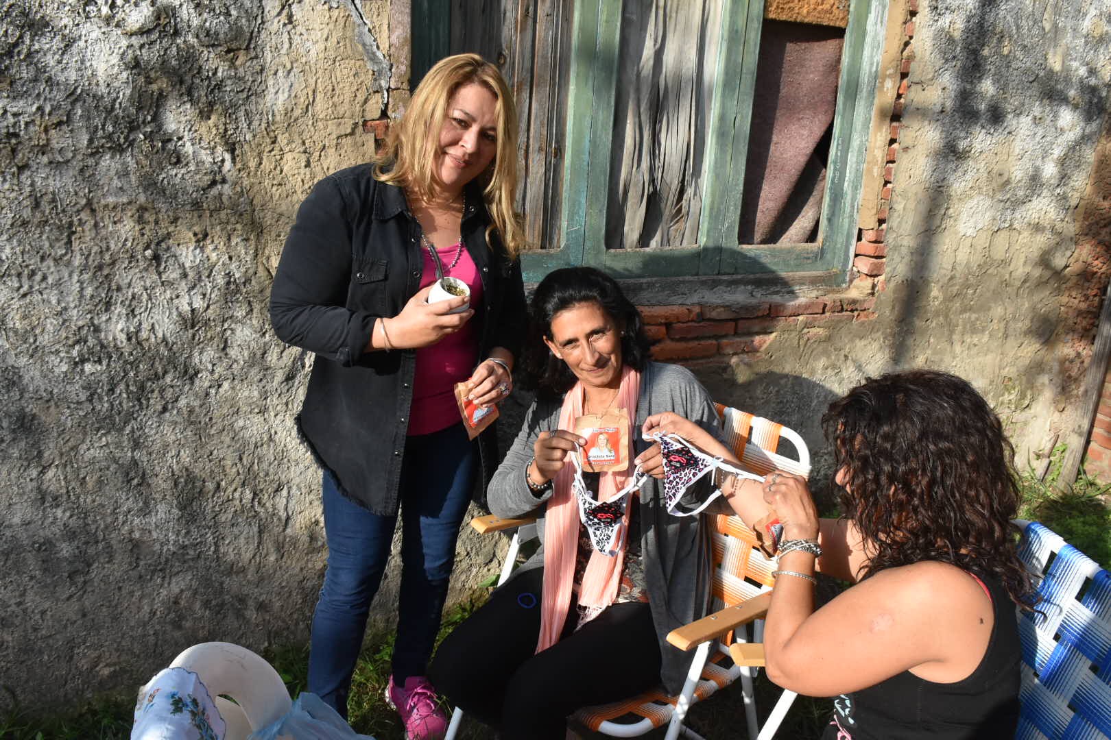 Graciela Soto: “tenemos cuatro carteles y muchas bombachas”