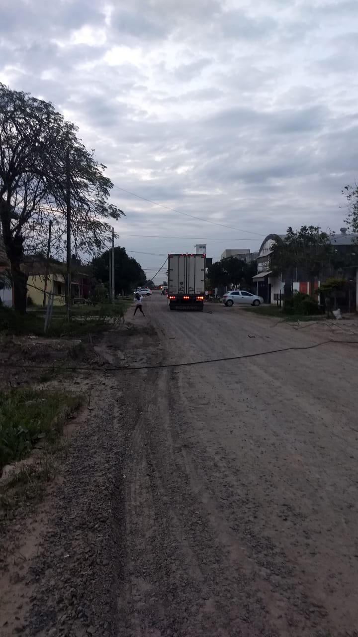 Vecinos piden URGENTE atención a REFSA