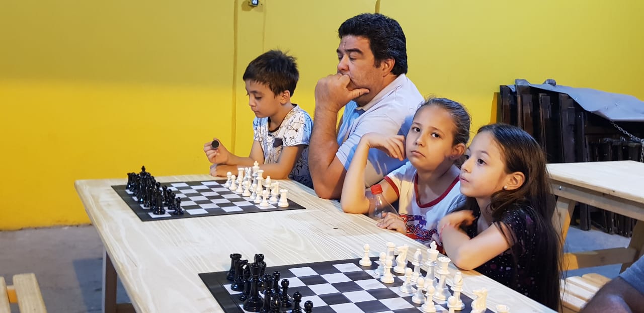 Obras de ripio e iluminación «para  mejorar la calidad de vida», en el barrio La Maroma