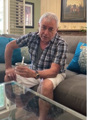 Un fanático de Sol de América suelto por Los Ángeles