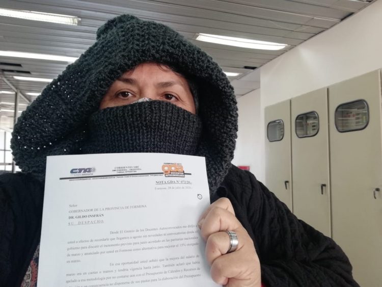 Gremio Docentes Autoconvocados le reclama a Insfrán que llame a paritarias