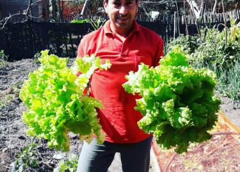 Exitosa iniciativa de huerta comunitaria en el barrio Sagrado Corazón de María