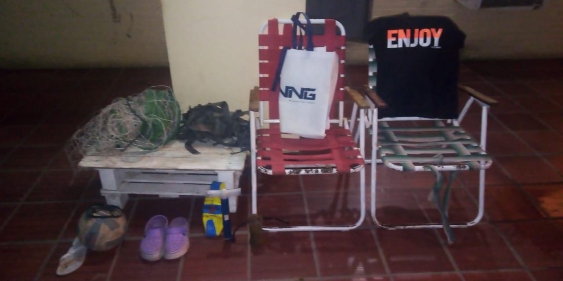 En plena fase 1 detectaron un asado multitudinario y un campeonato de vóley