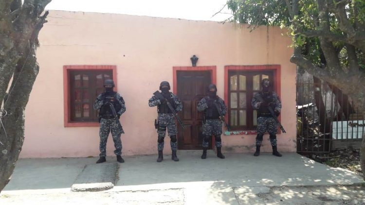 Demoraron a un «dealer» que vendía droga en el barrio San Francisco