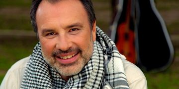 «Nos prohibieron los abrazos, nos prohibieron ver los hijos, nos dejaron sin afectos», la canción de la pandemia