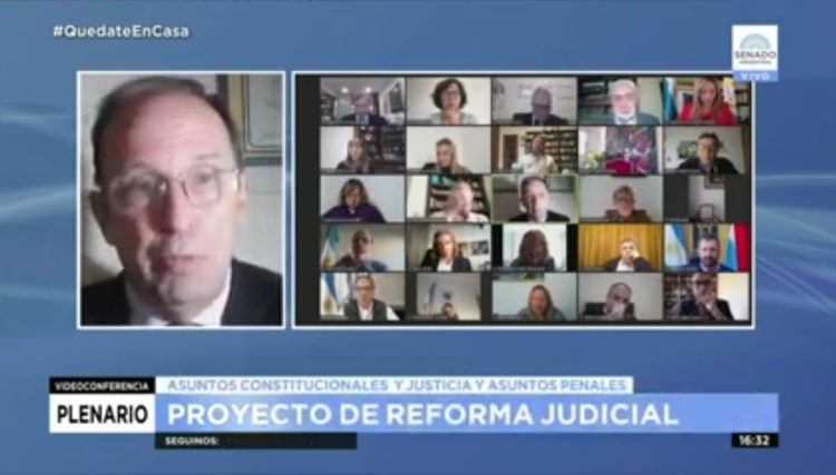 El ministro del STJ, Ariel Coll, disertó ante senadores al exponer sobre la Reforma Judicial