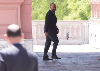 Encuesta NF: Insfrán mantiene buena aceptación a su gestión de gobierno en medio de la pandemia