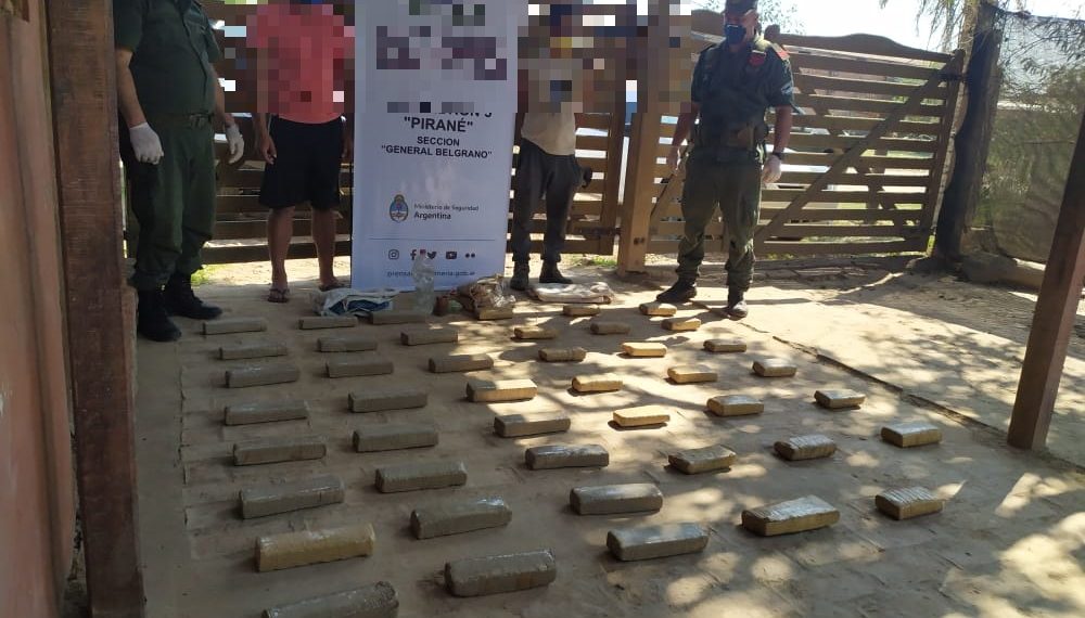 Golpe al narcotráfico: Gendarmería secuestró marihuana valuada en más de $3 millones