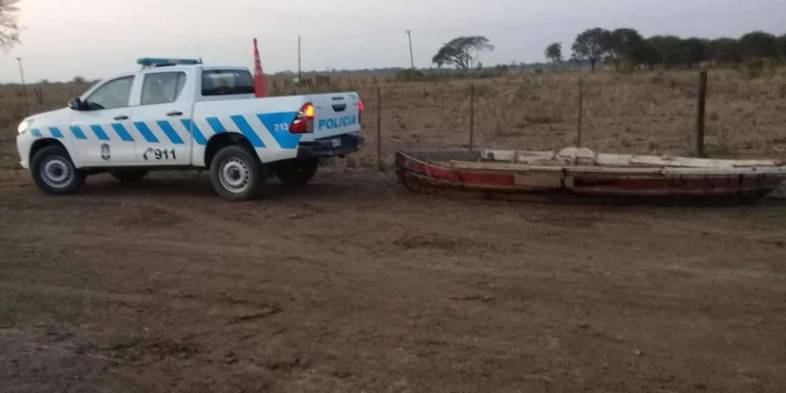 La Policía secuestró una canoa y detectó a un hombre que ingresó desde la Provincia del Chaco.