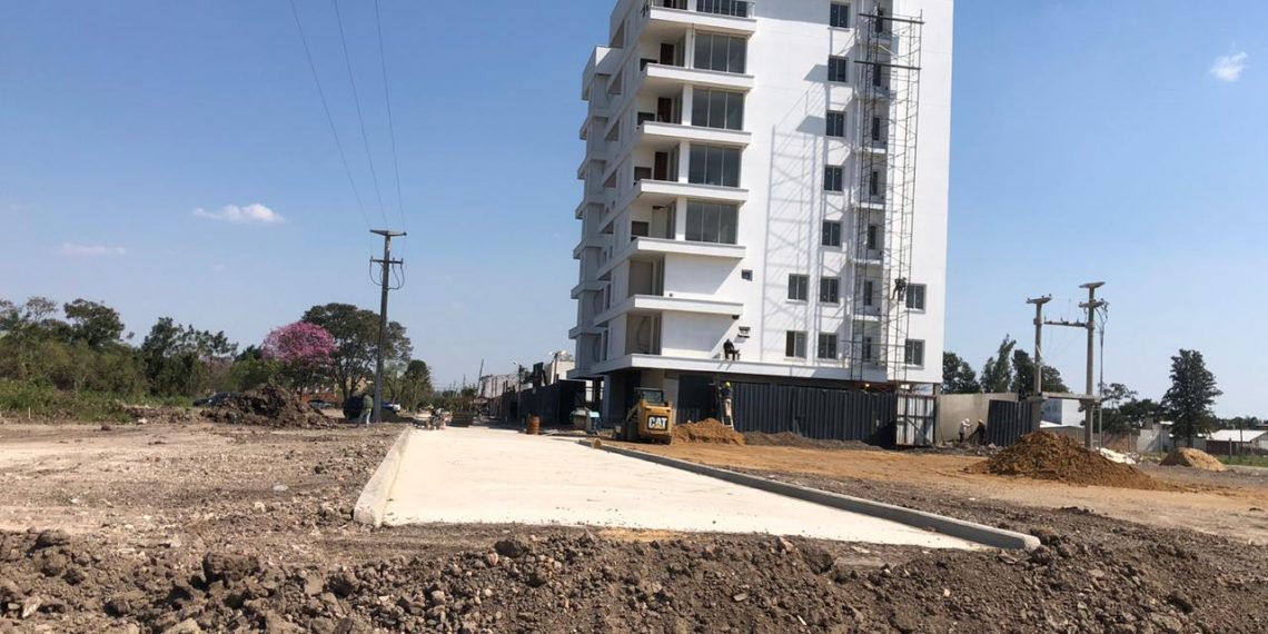 Abren y pavimentan calles que unen los barrios Incone y Alborada