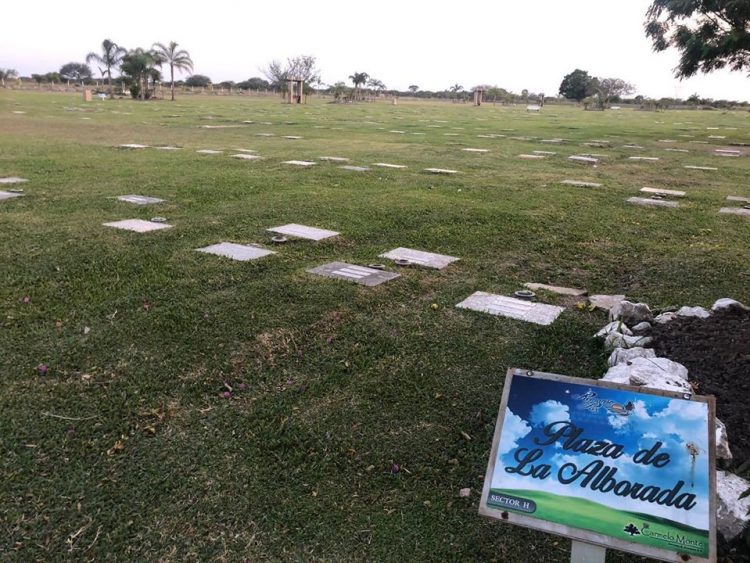 Hasta el domingo 16 se restringe visita a los cementerios