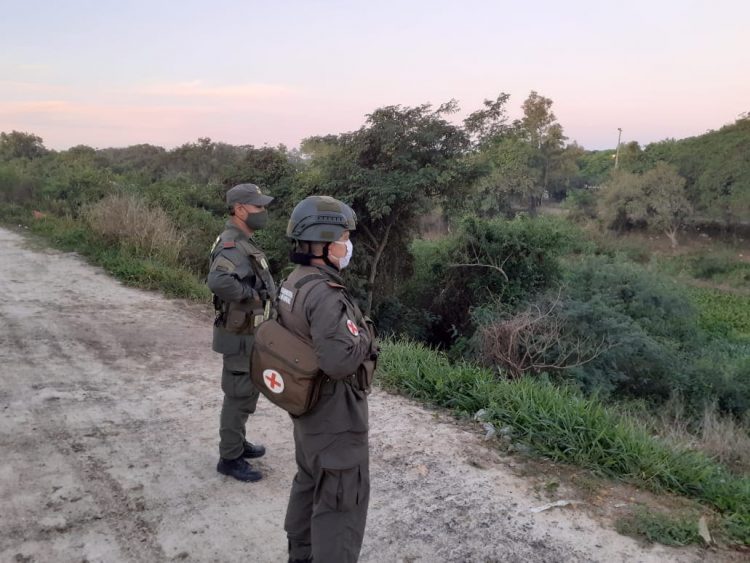 El Escuadrón 16 de GN ya lleva destruido un centenar de puentes clandestinos en Clorinda