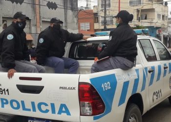 En lo que va del mes, el Gobierno detectó 21 ingresos clandestinos y 50 fiestas privadas