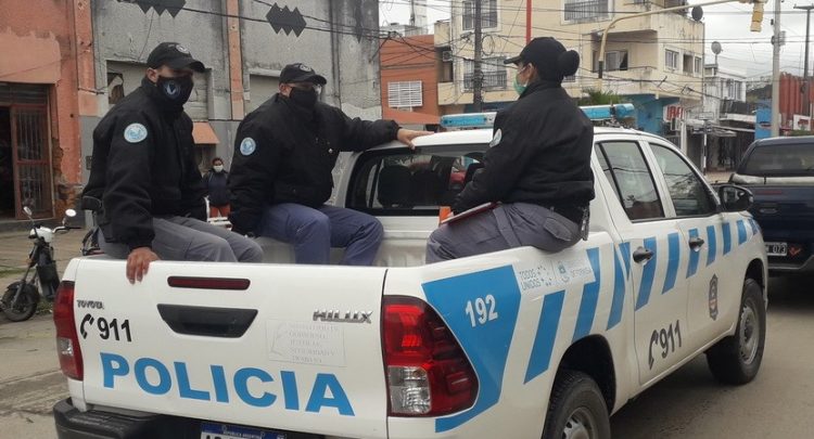 En lo que va del mes, el Gobierno detectó 21 ingresos clandestinos y 50 fiestas privadas