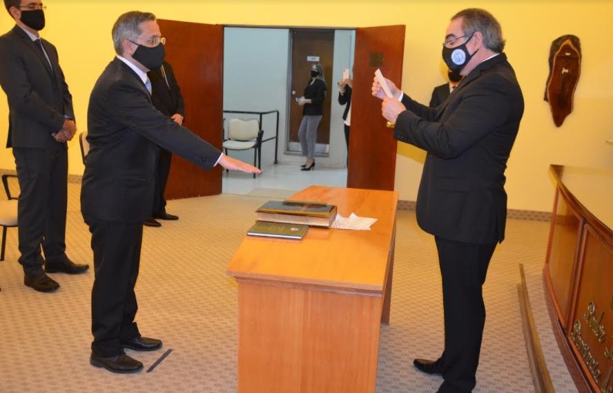 Asumieron sus cargos tres juezas, dos jueces, un defensor de Cámara y una secretaria