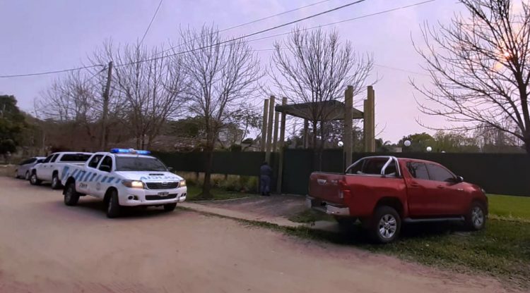 La Policía detectó 30 fiestas clandestinas y en una de éstas, había 60 infractores