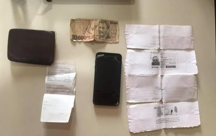 Beneficiario del IFE olvidó billetera, DNI y celular en la casa en la que robó