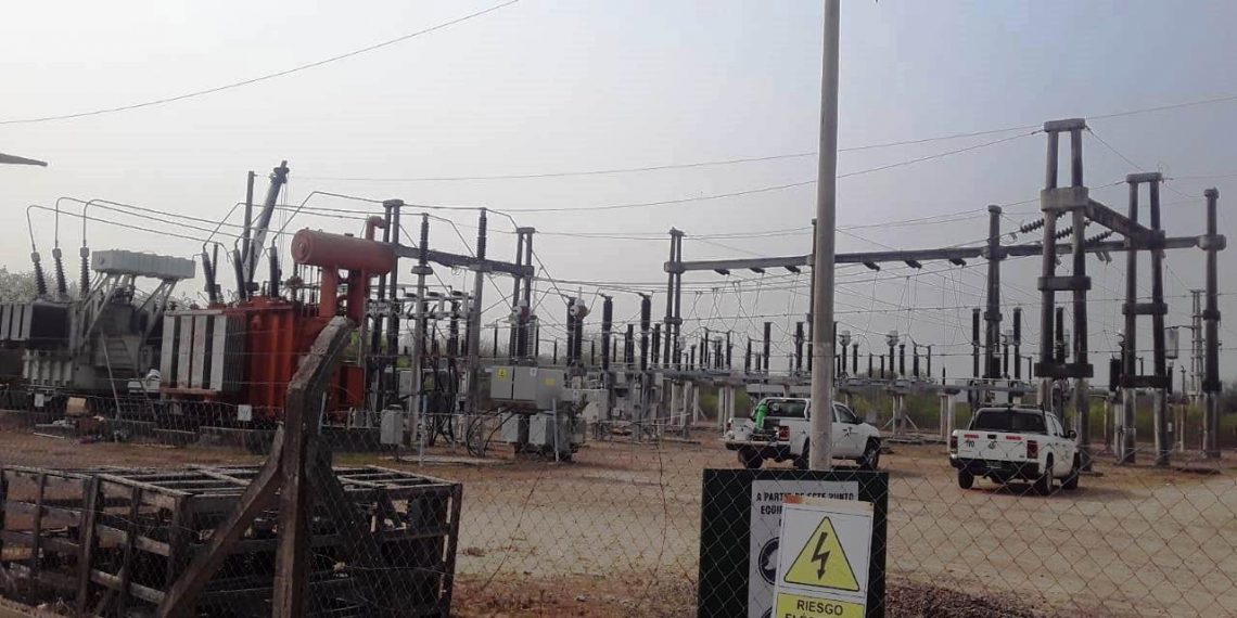 Empleado de Transnea recibió una descarga eléctrica; quedó internado con pronóstico reservado