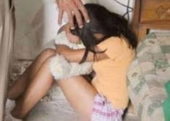 Denuncian a abuelo sexagenario por abuso a sus nietas de 3 y 13 años