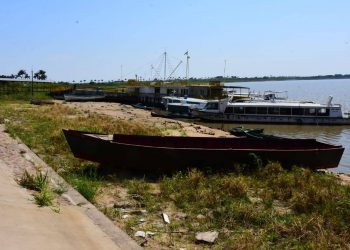 El río Paraguay continuará en octubre por debajo del metro de altura