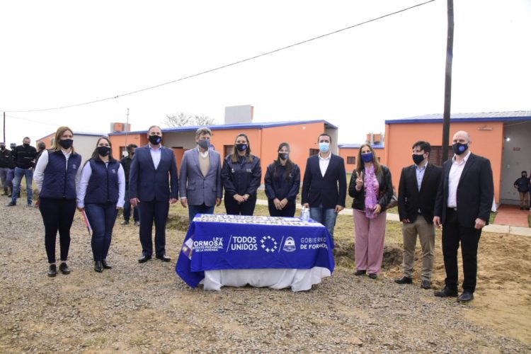 «Todavía queda mucho por recorrer, debemos acostumbrarnos» dijo Gildo