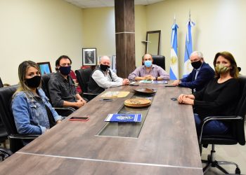 El Gobierno provincial y comerciantes se reunieron para acordar ampliación y continuidad de los precios máximos