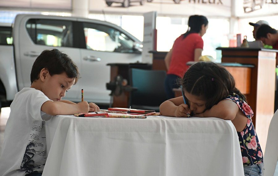 Quién dibujará «el auto de los sueños» más original?