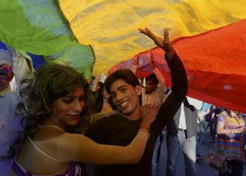 Por decreto, el Gobierno estableció un cupo laboral para travestis, transexuales y transgénero