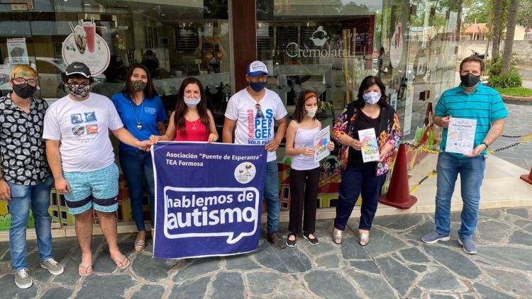 Cremolatti Helados incorporó un menú en braille y con pictogramas