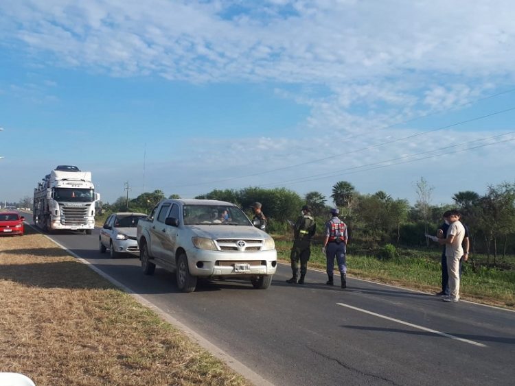Varados: le dan 72 horas de plazo al Gobierno para que habilite el ingreso de un niño y sus padres