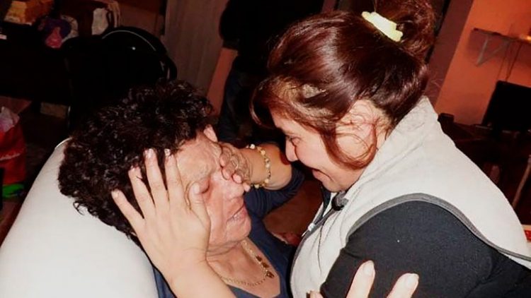 Viajó 3 mil km, quería ver por última vez a su mamá, pero no lo logró porque le dieron tarde el permiso