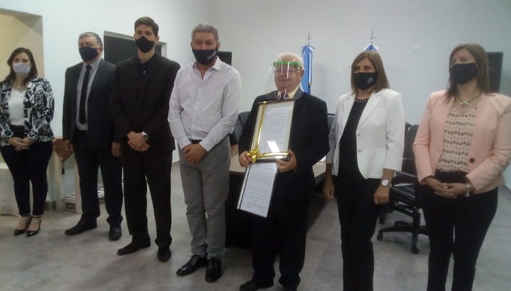 Ediles de El Colorado impusieron el nombre de destacados docentes a calles de la ciudad