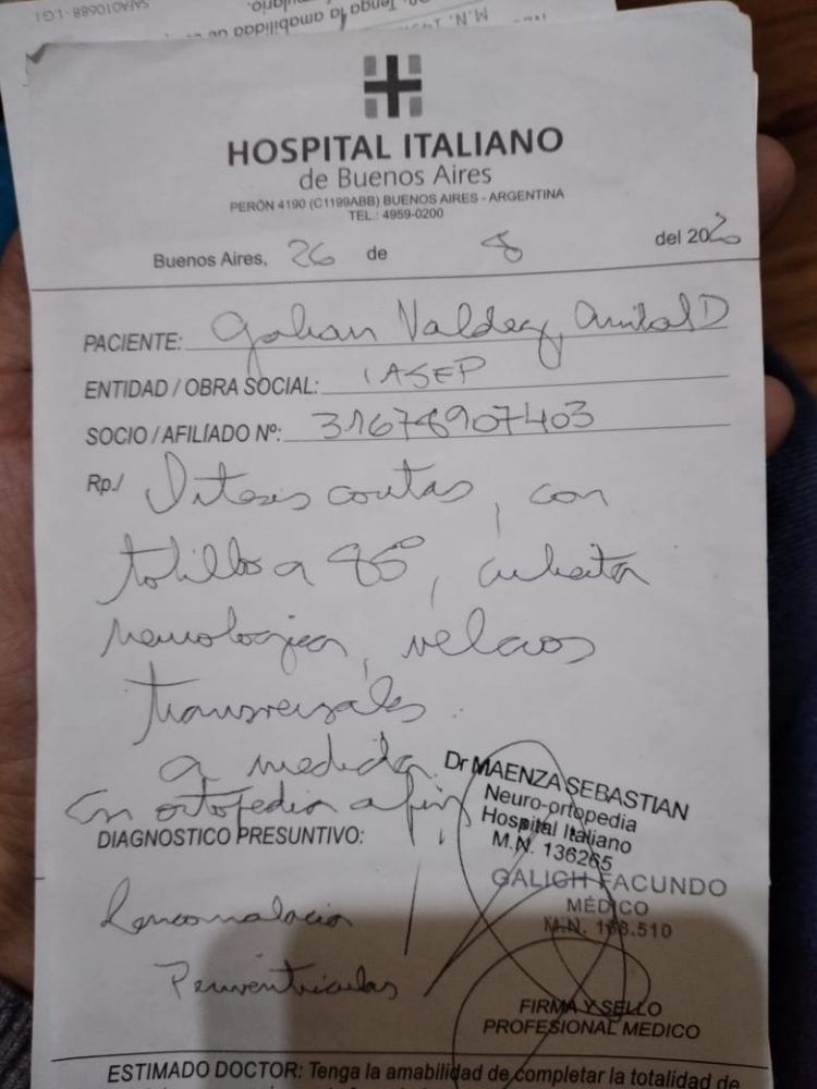 Dariel tiene 5 años y necesita urgente una cirugía e implementos ortopédicos