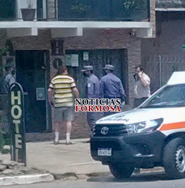 Se reunieron entre amigos, subieron una foto a las redes y ahora; a cuarentena