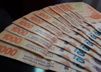 IFE 4: lista de personas que no podrían cobrar el bono en octubre