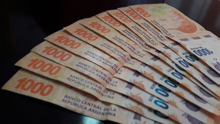 IFE 4: lista de personas que no podrían cobrar el bono en octubre