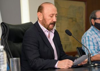 El Gobernador otorgó 5% de aumento salarial a estatales activos y pasivos