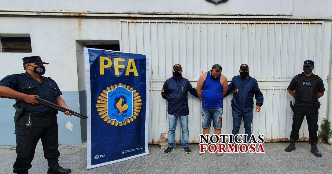 Mató a su mujer en París, estaba alojado en la Escuela de Cadetes