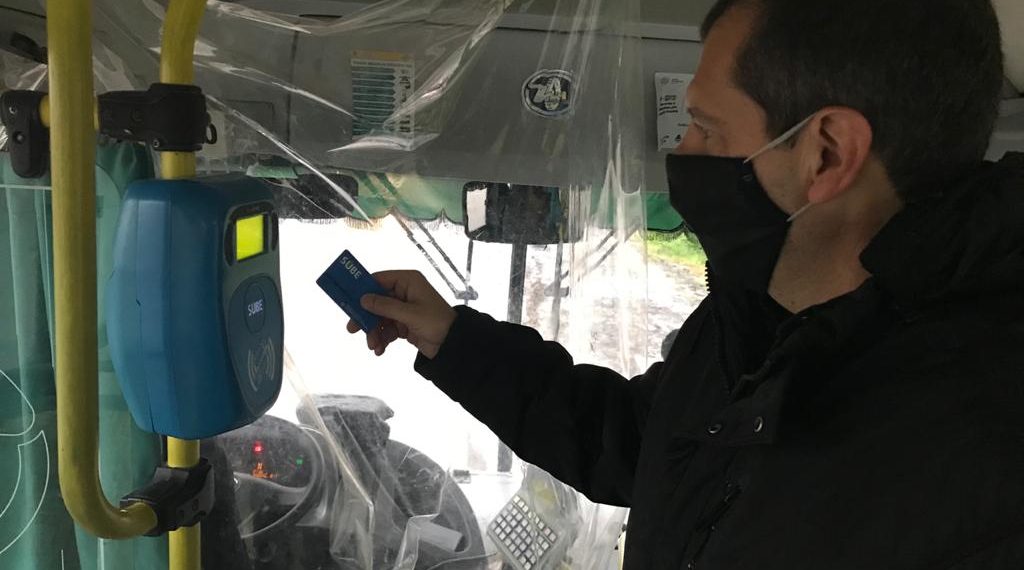 Olivera pidió más subsidio para Crucero del Sur para evitar paros en el servicio